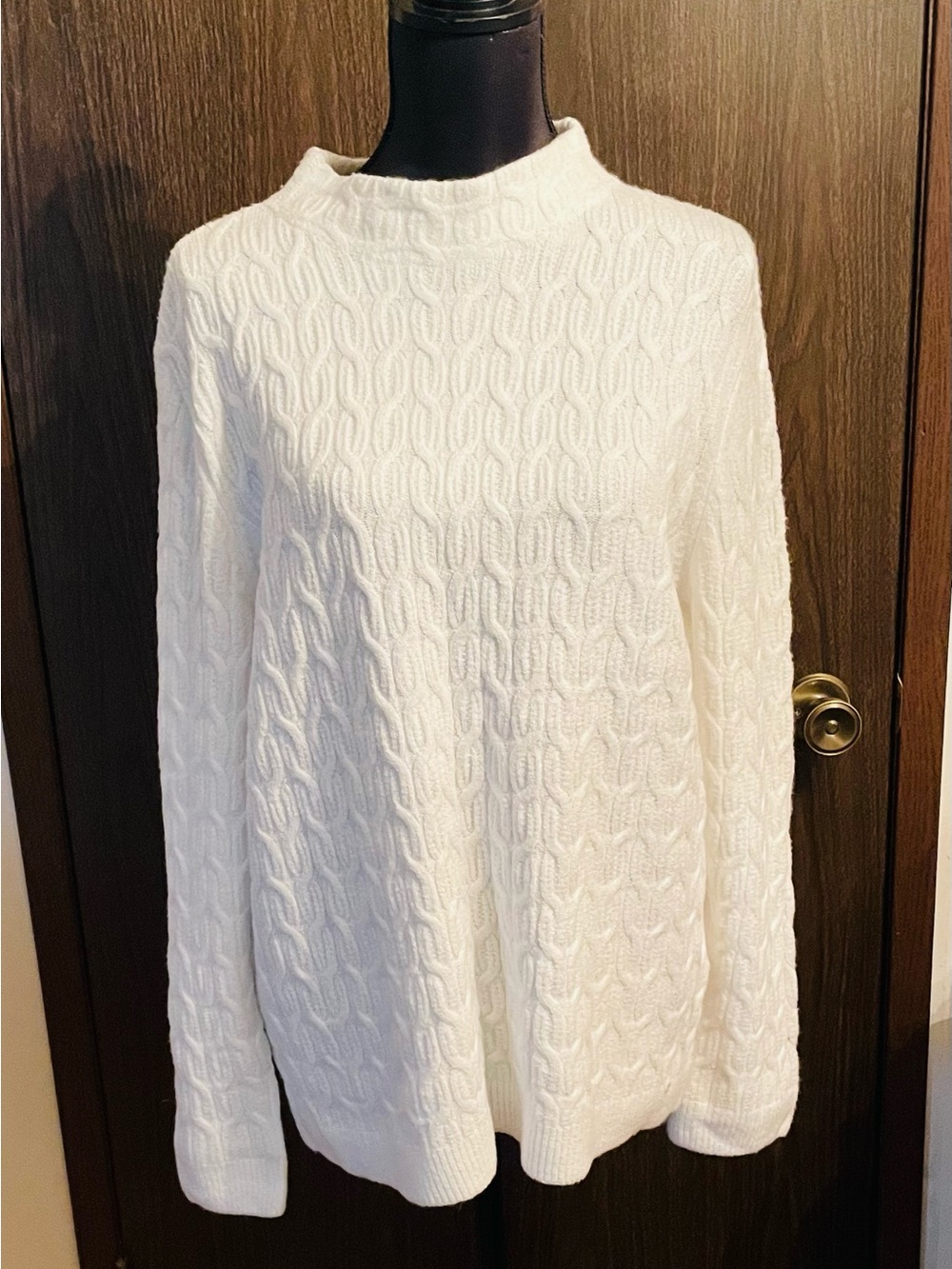 Women's Ivory Cable Crewneck Sweater